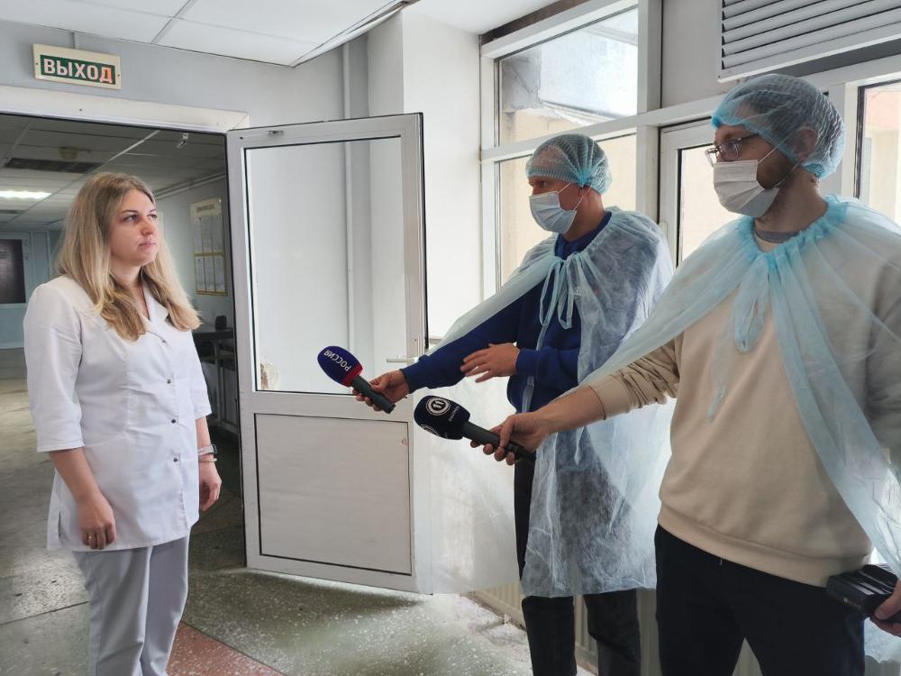 Врачи областной больницы Бурденко первыми в регионе провели сложнейшую операцию пациенту с ишемическим инсультом